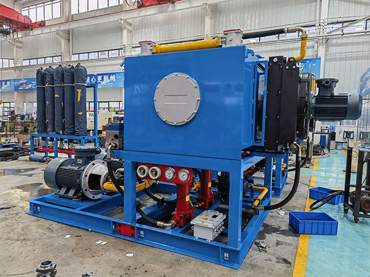 ú̿װ��Һѹϵͳ